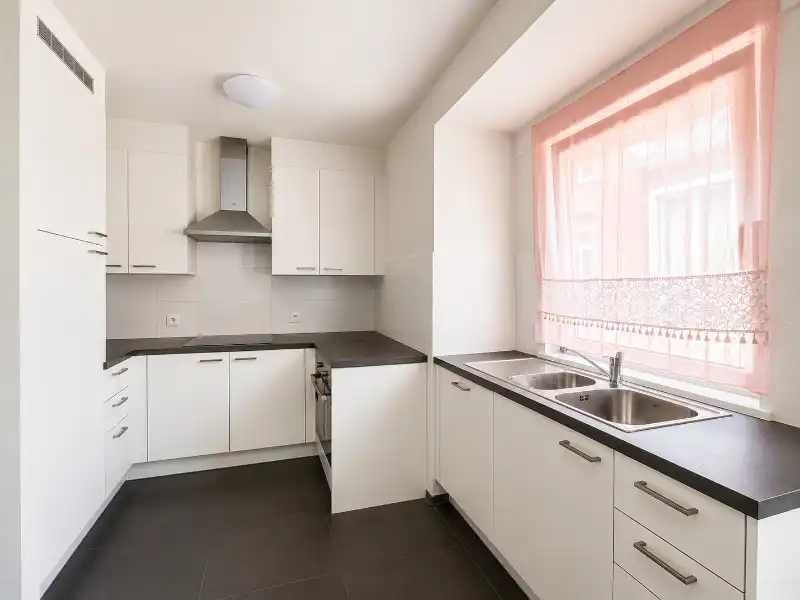 Opbrengsteigendom met 4 appartementen foto 16