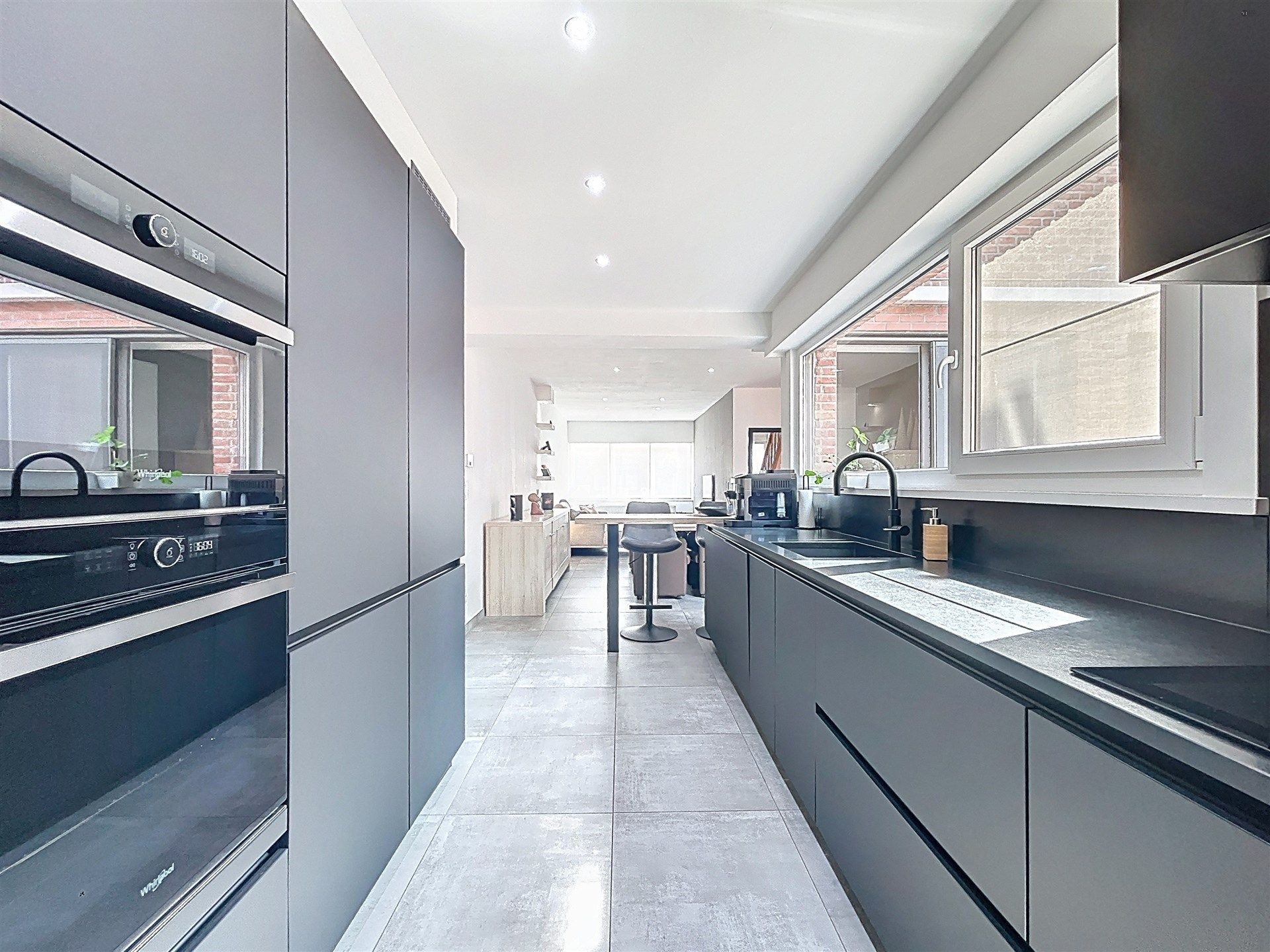 instapklare gezinswoning met 4 slaapkamers op toplocatie foto 3