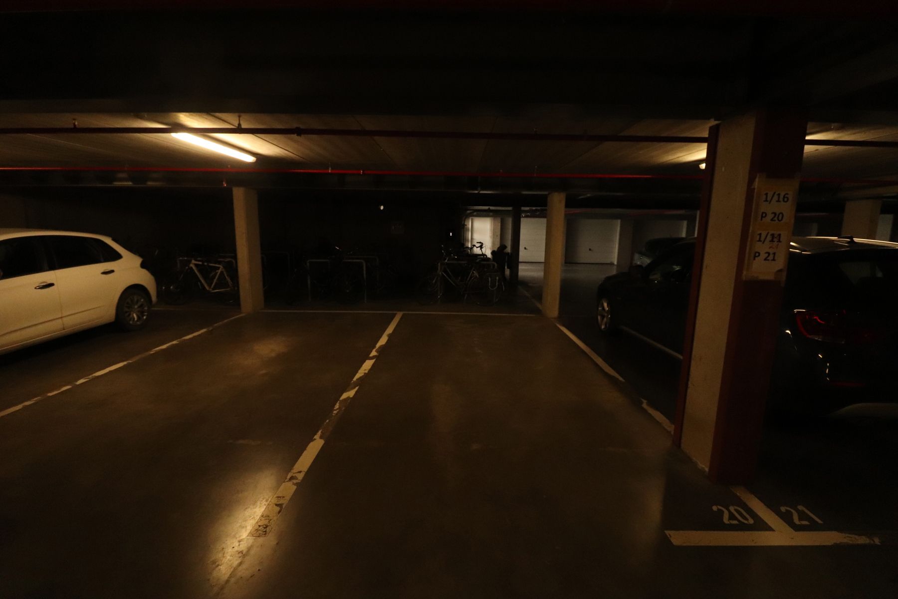 Energiezuinig 2-slaapkamer-appartement met lift, terras, ondergrondse autostaanplaats en kelderberging. foto 12