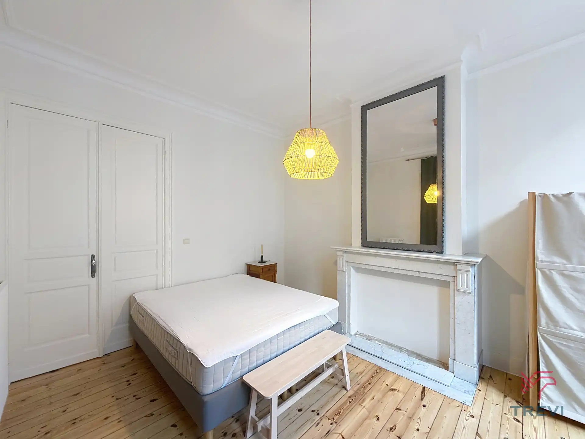 Gemeubileerd appartement met 2 slaapkamers in het centrum van Brussel!   foto 15