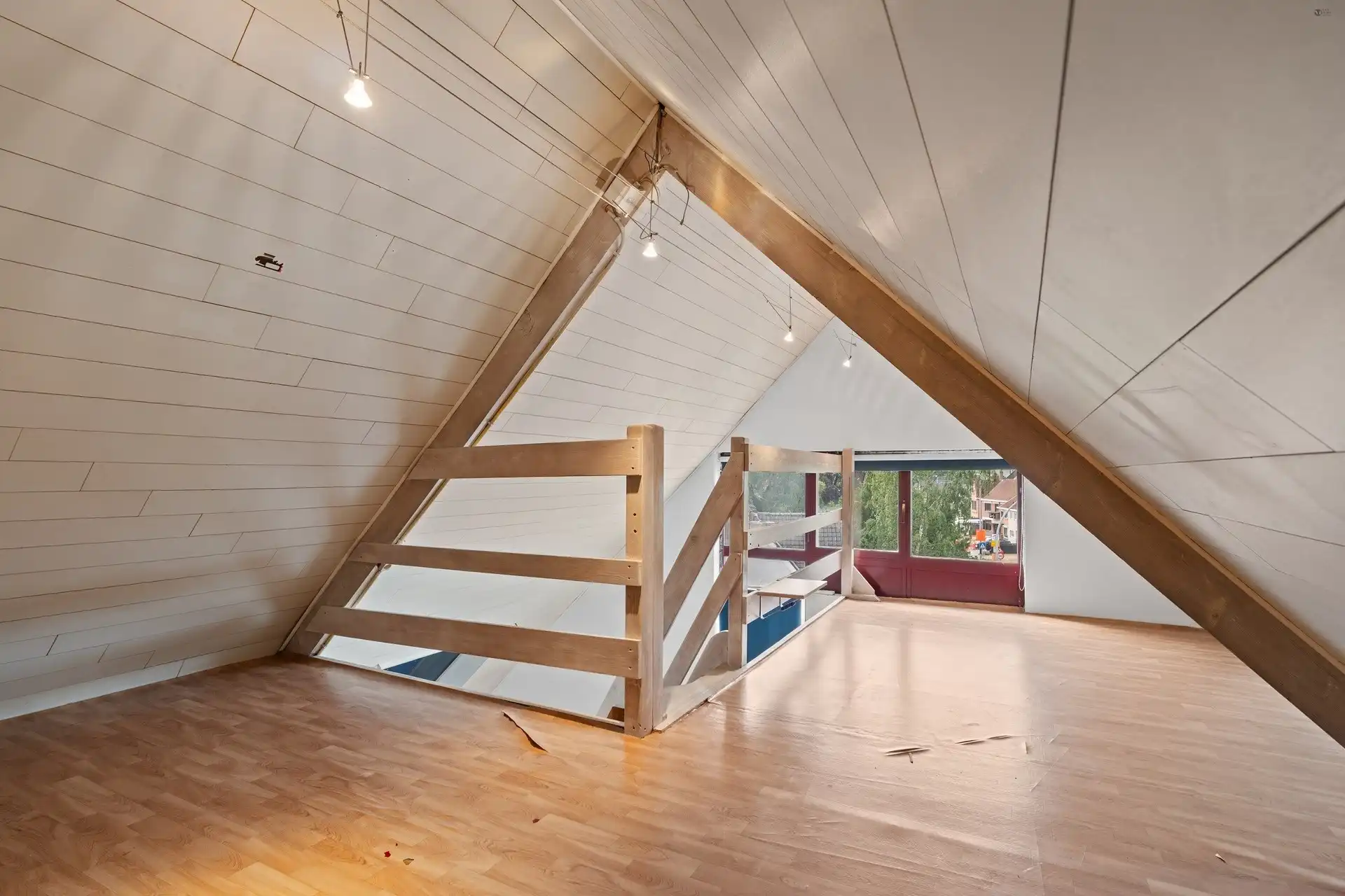 Zeer ruim duplex appartement met groot terras, beroepsruimte en garage van 70m² foto 23