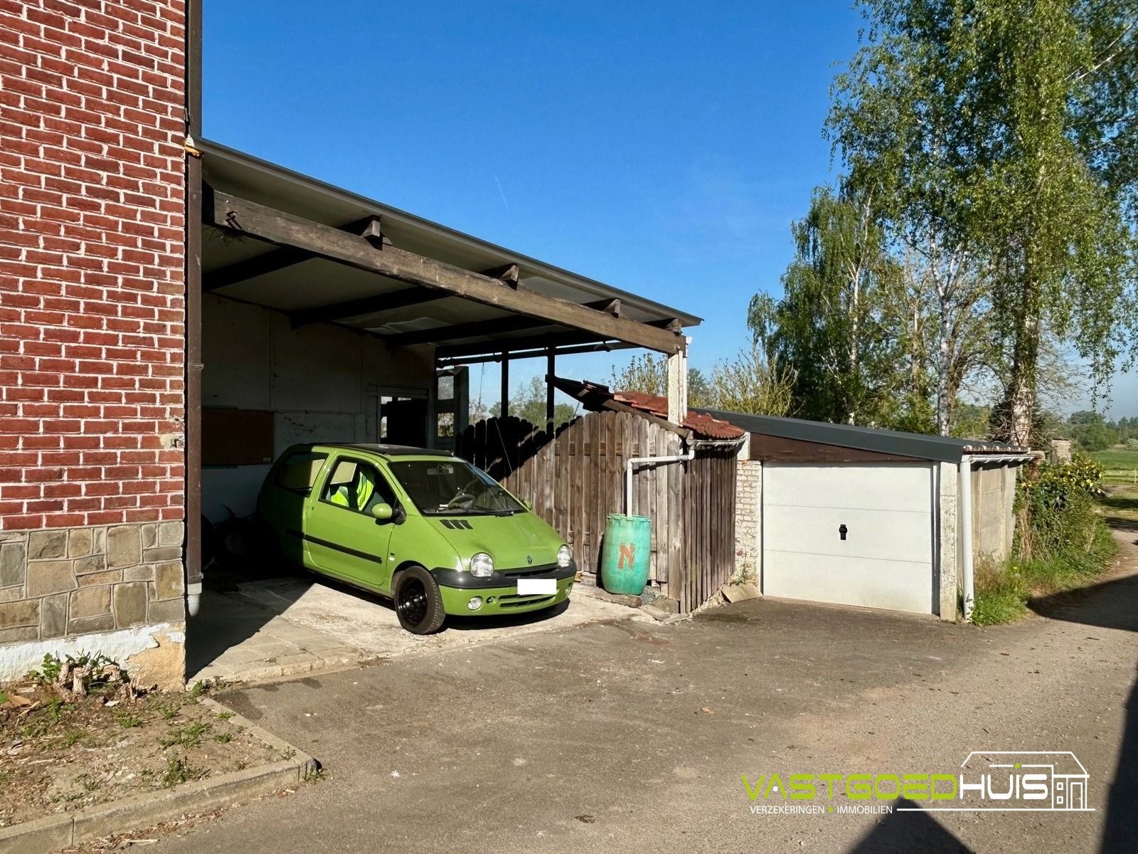 Karaktervolle gezinswoning met tuin en garage foto 29