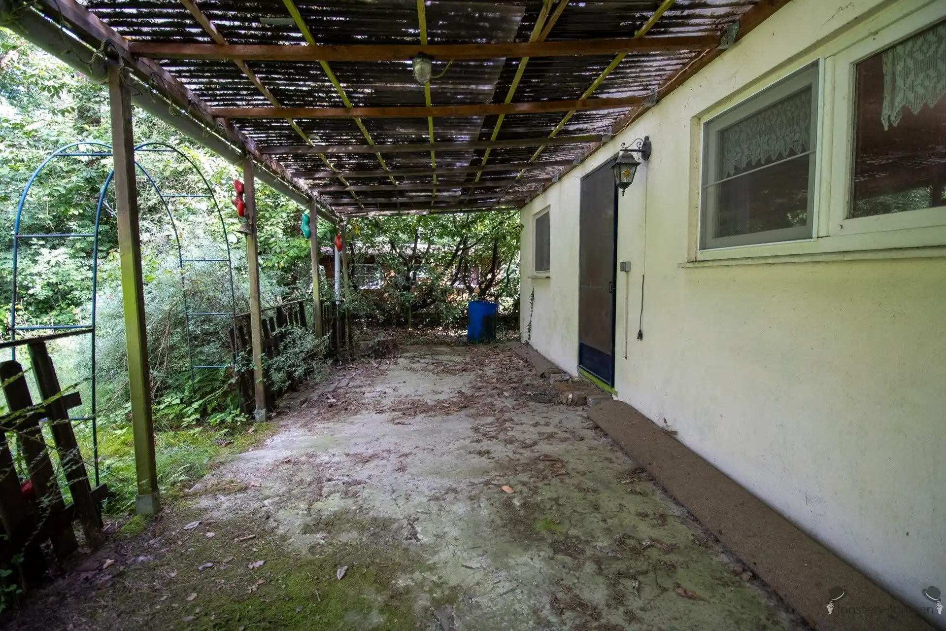 Bungalow met 2 slaapkamers op perceel van 885 m² foto 8