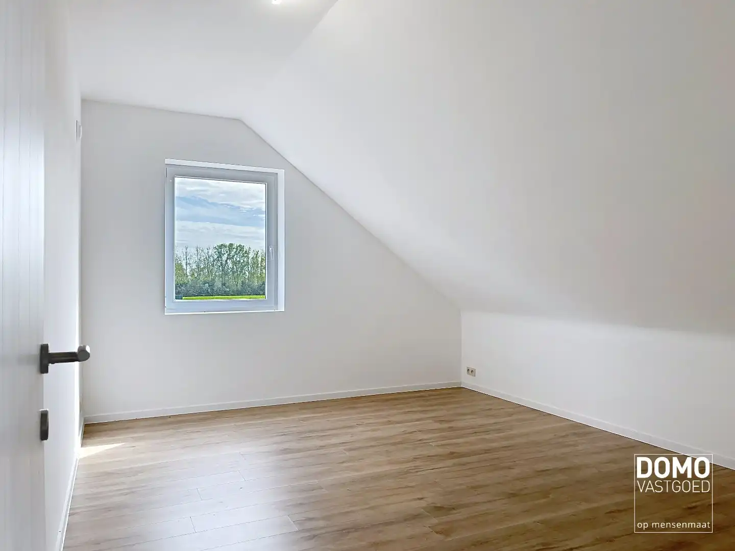 MODERNE NIEUWBOUWWONING MET 3 SLAAPKAMERS TE KORTENAKEN foto 16