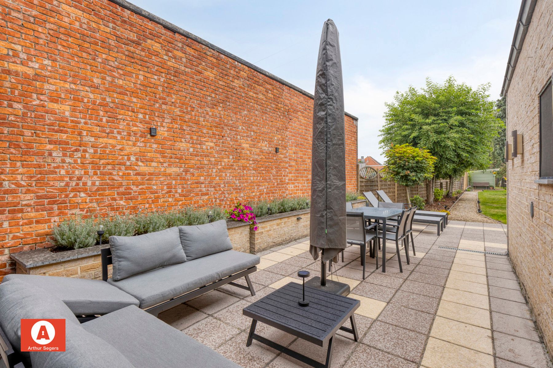 Instapklare woning op centrale liggig foto 21