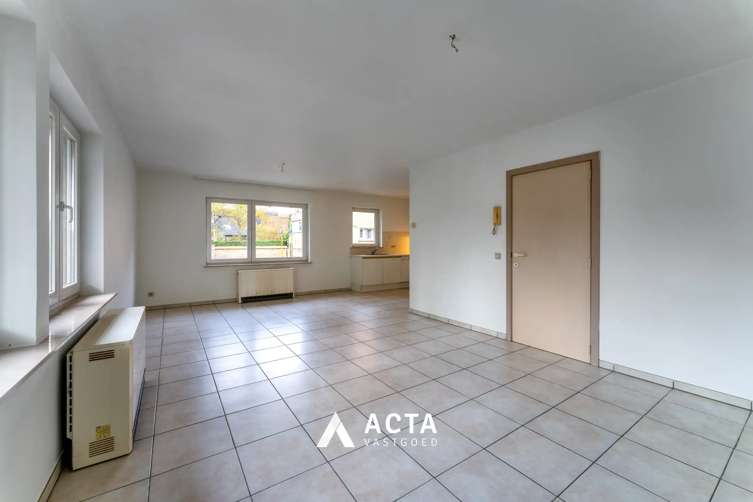 Instapklaar hoekappartement in rustige wijk foto 3