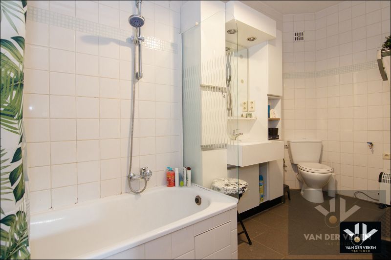 Ruime duplex met 3 slaapkamers in het groene Tuilt-Kuringen foto 8