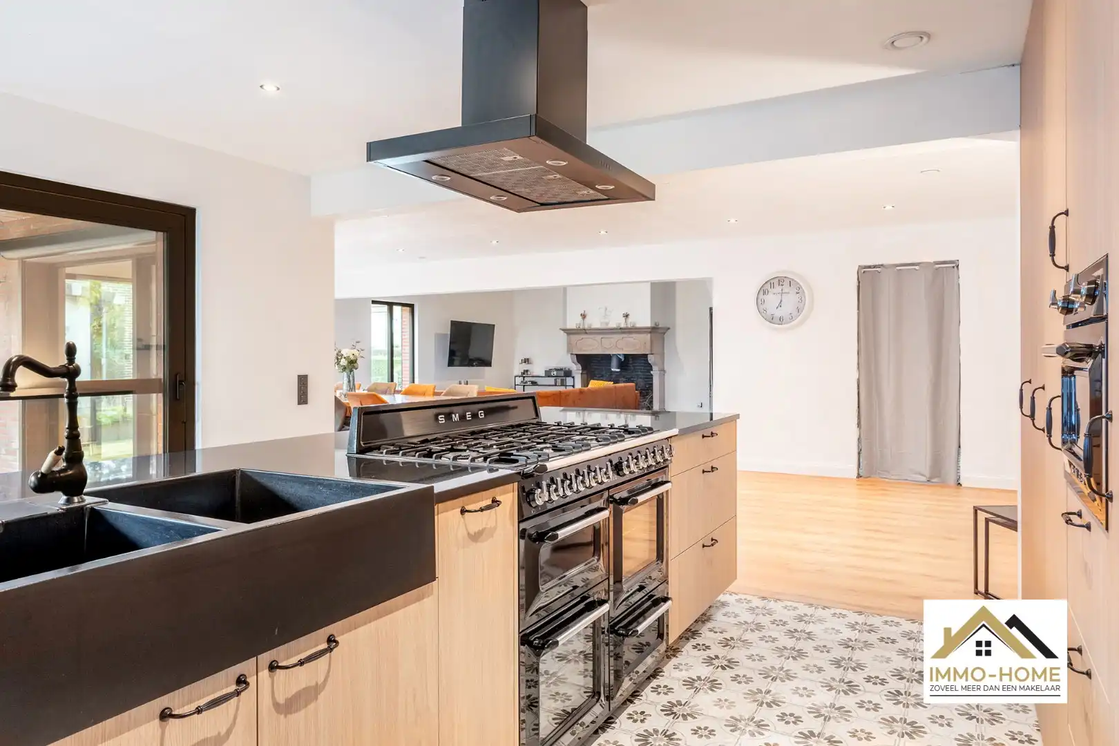 Volledig gerenoveerde woning met agrarisch uitzicht! foto 4