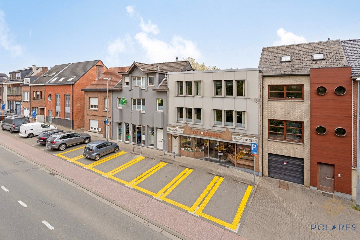 handelspand met ruime woning foto 3