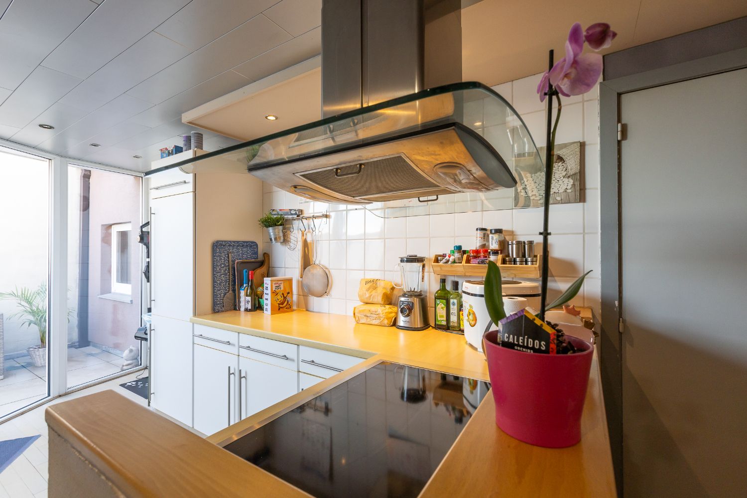 Ruime Bel-etage woning in Oostende foto 7