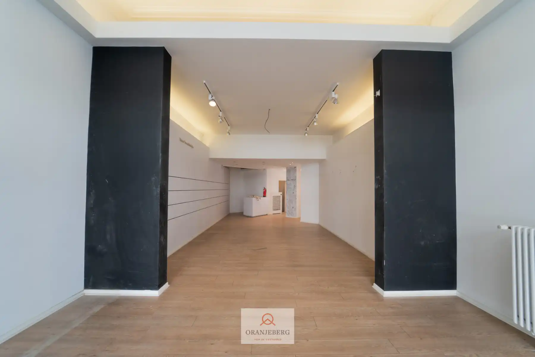 TOP gelegen handelspand foto 12