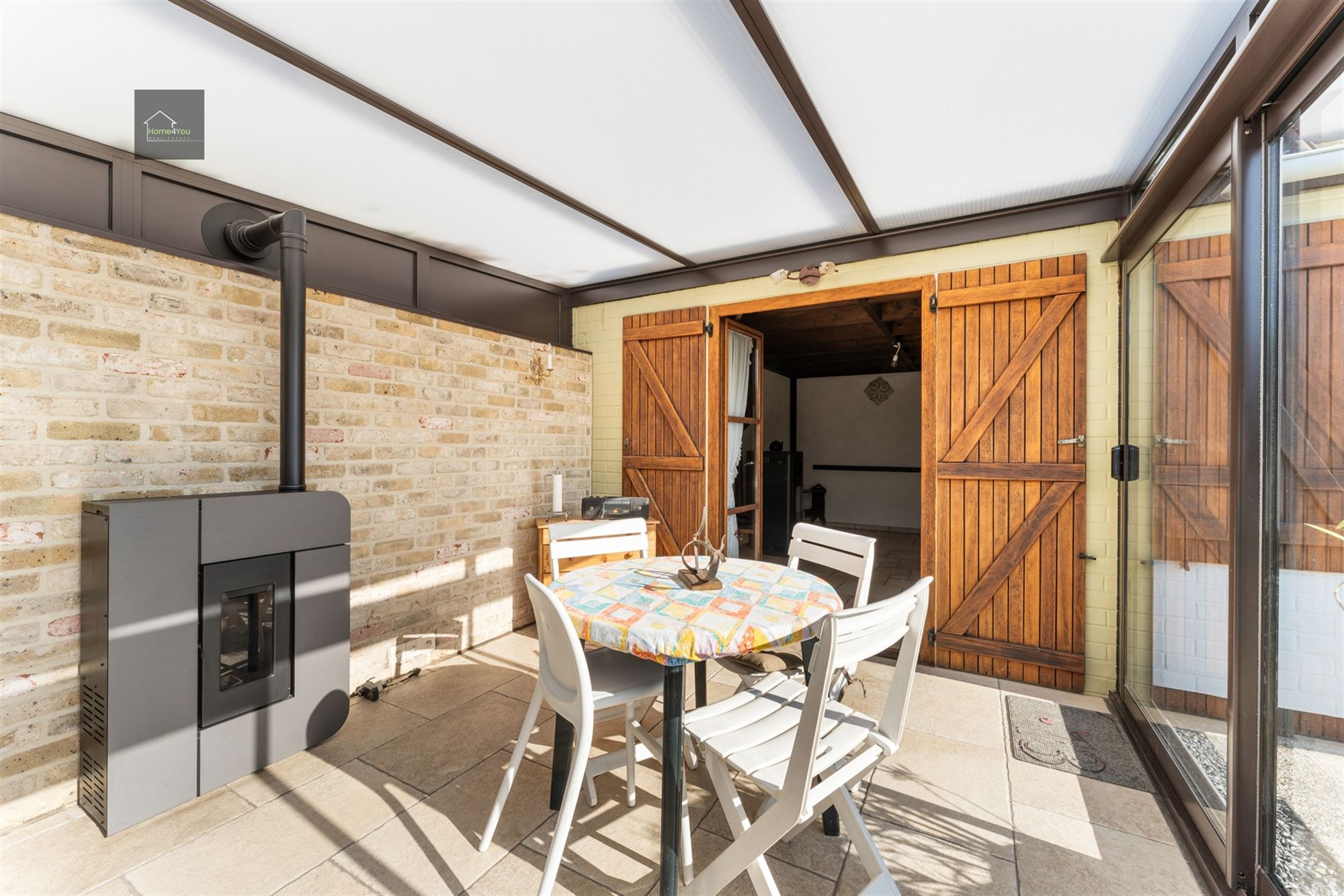 Grote vakantiewoning met tuin & staanplaats vlakbij zee. foto 7