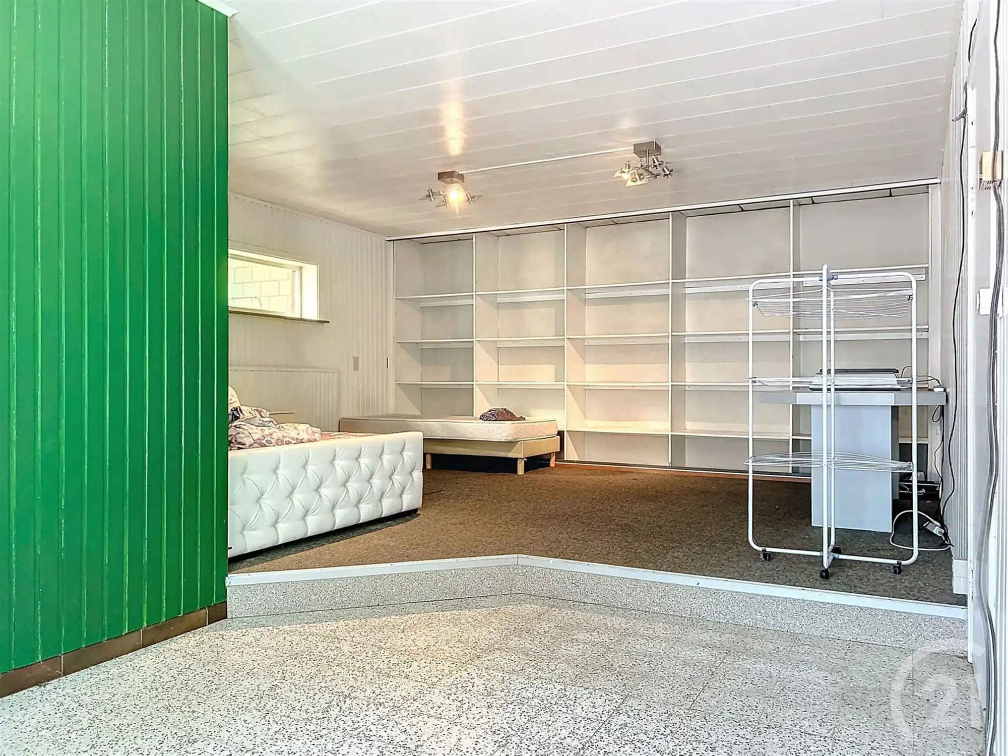 Huis met magazijn en kantoorruimte te koop! foto 12