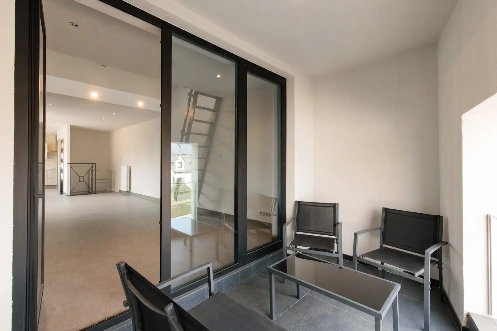 Duplexappartement met garage foto 25