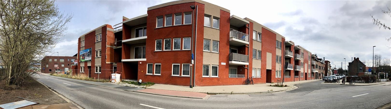 BLOK B: ruwbouw 12 appten + PROJECTGROND voor BLOK A. foto {{pictureIndex}}