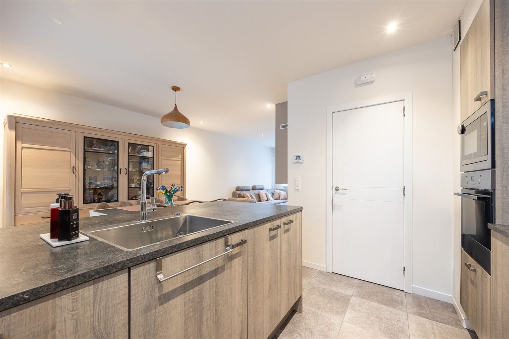 Energiezuinige woning van 2017 met vier slaapkamers foto 6