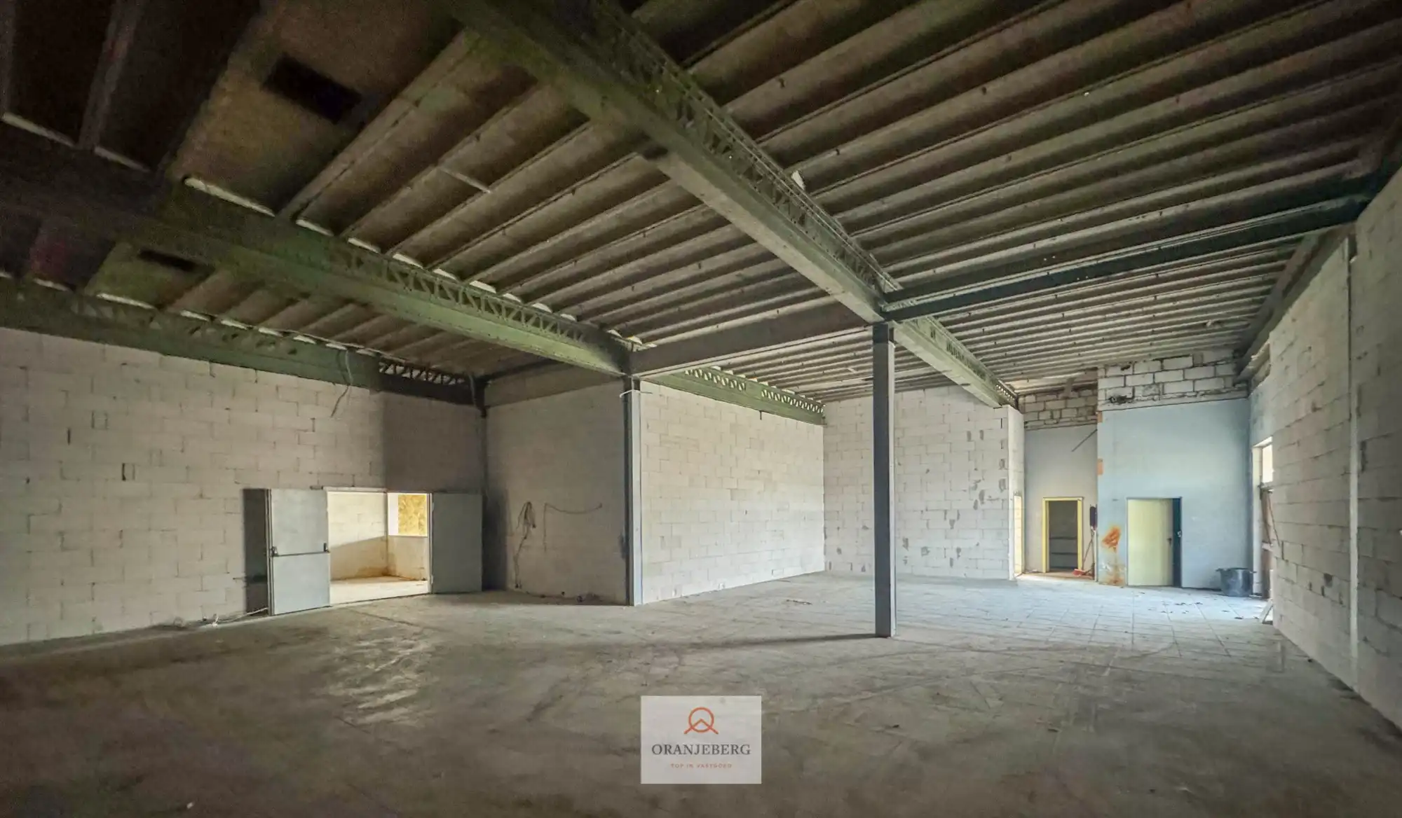 Magazijn (433,77 m²) te huur in Gent foto 7