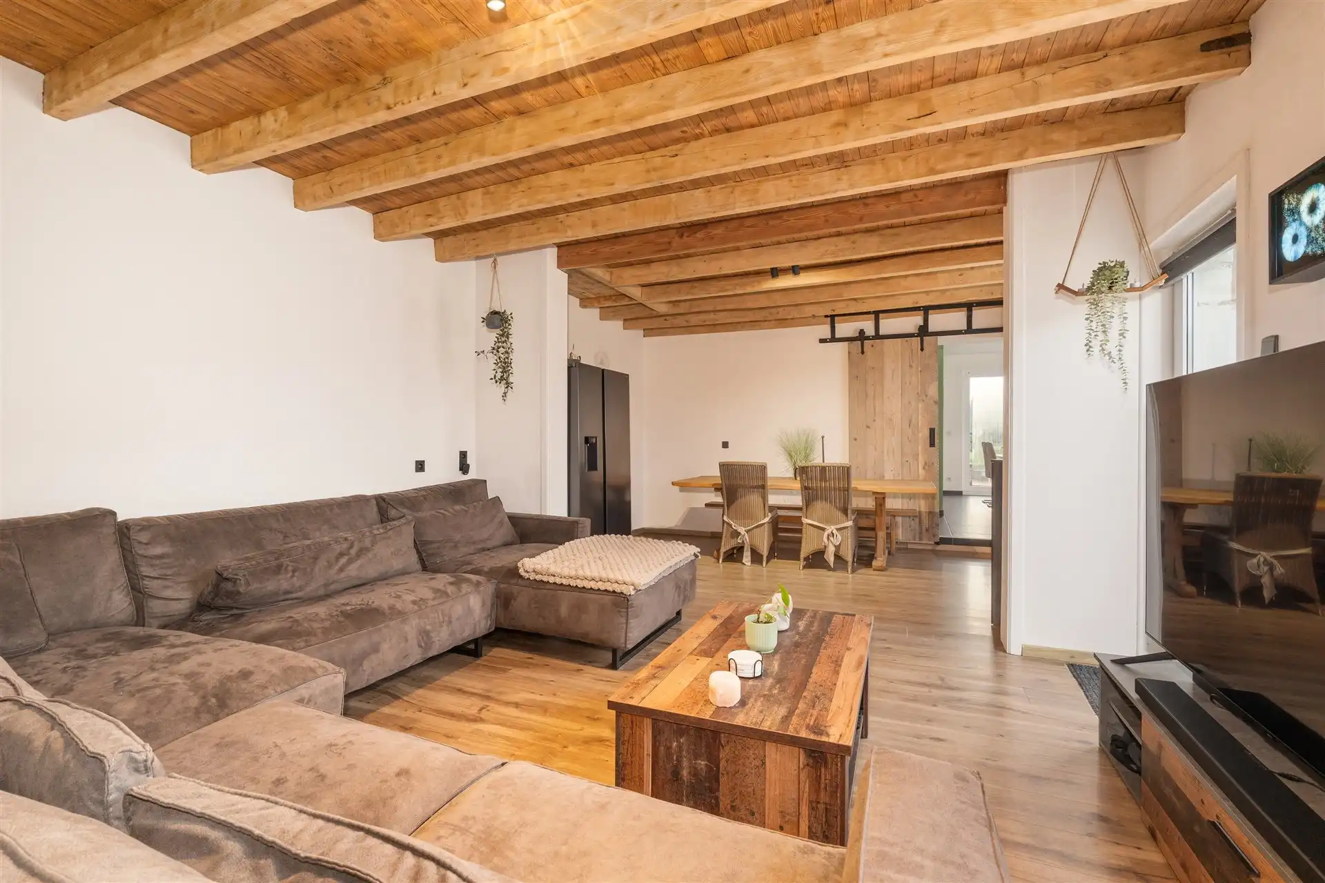 Toffe woning te Sint-Lievens-Houtem  foto 4