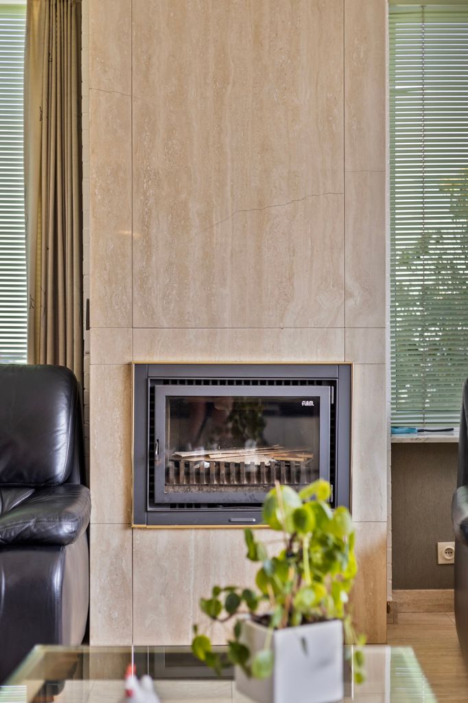 Ruime asbest vrije villa met magazijn en zwembad  foto 21