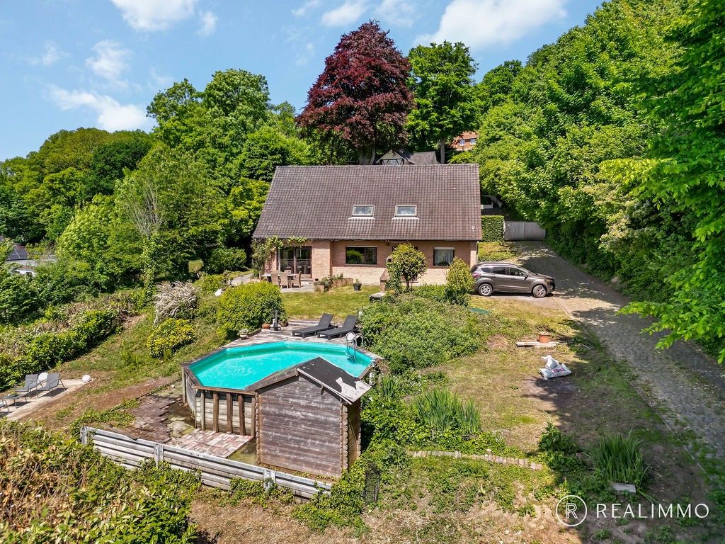 Alleenstaande woning met tuin in het groene & rustige Mont-de-l'Ecnlus foto 3