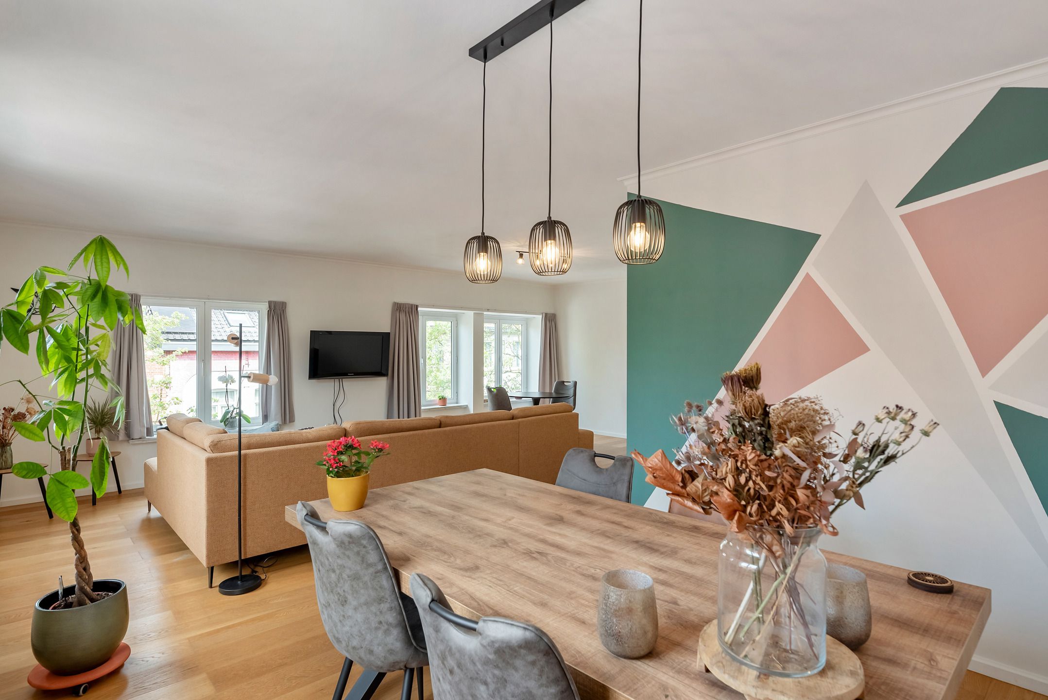 Instapklaar appartement van ca. 155 m² met 3 slks ! foto 7