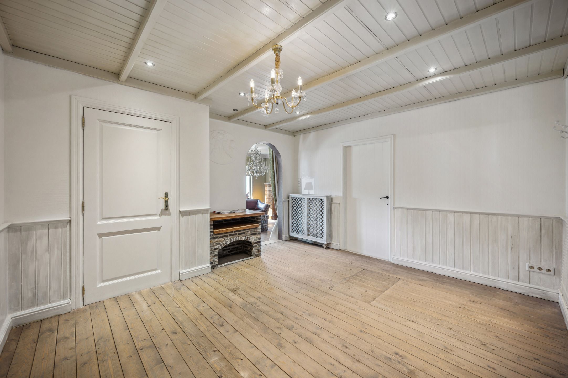 Villa gelegen in een rustige wijk foto 6