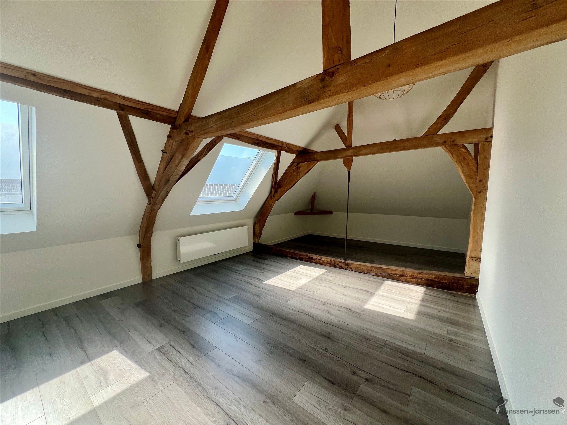 Gerenoveerde hoeve met karakter, duurzame afwerking en lage EPC-waarde foto 12