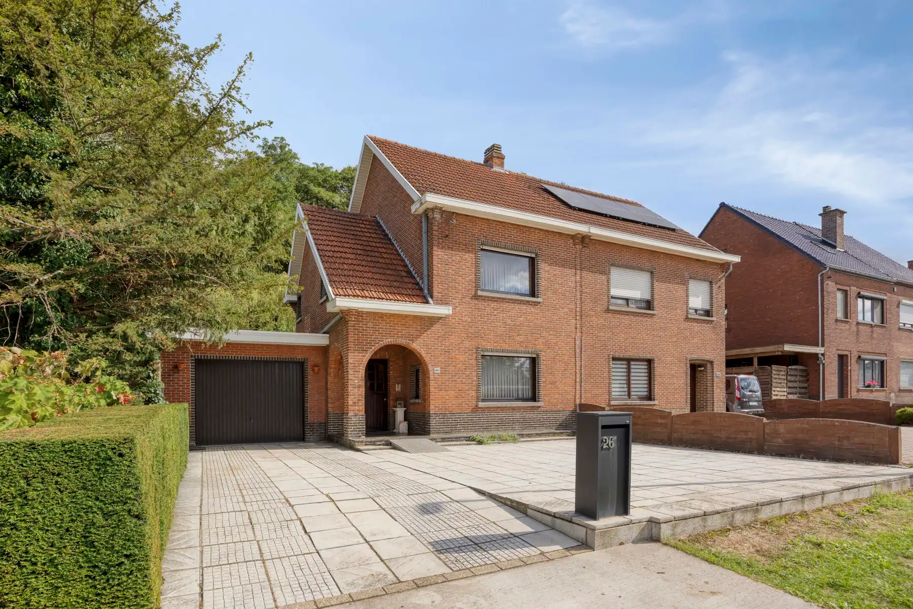 Charmante, karaktervolle HOB met mooie tuin op toplocatie foto 2