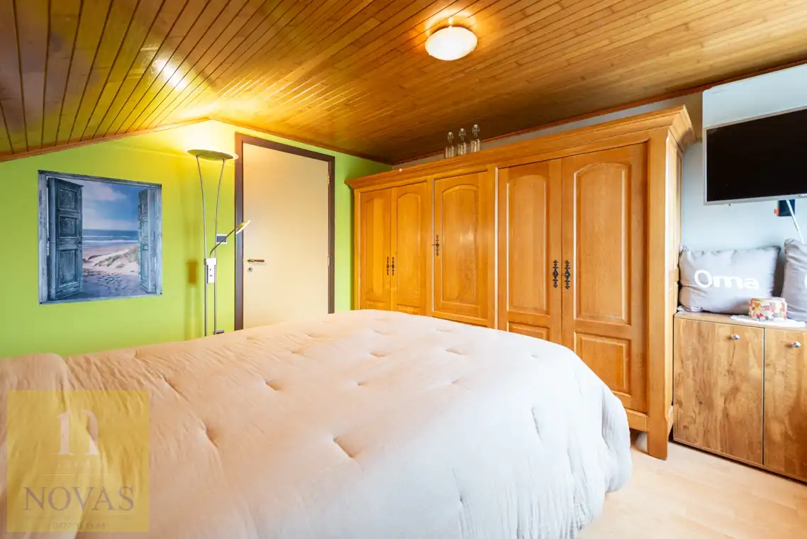 Op heel geliefde locatie, 3 - 4 slaapkamers, zonnepanelen, perceel 10are50ca foto 30