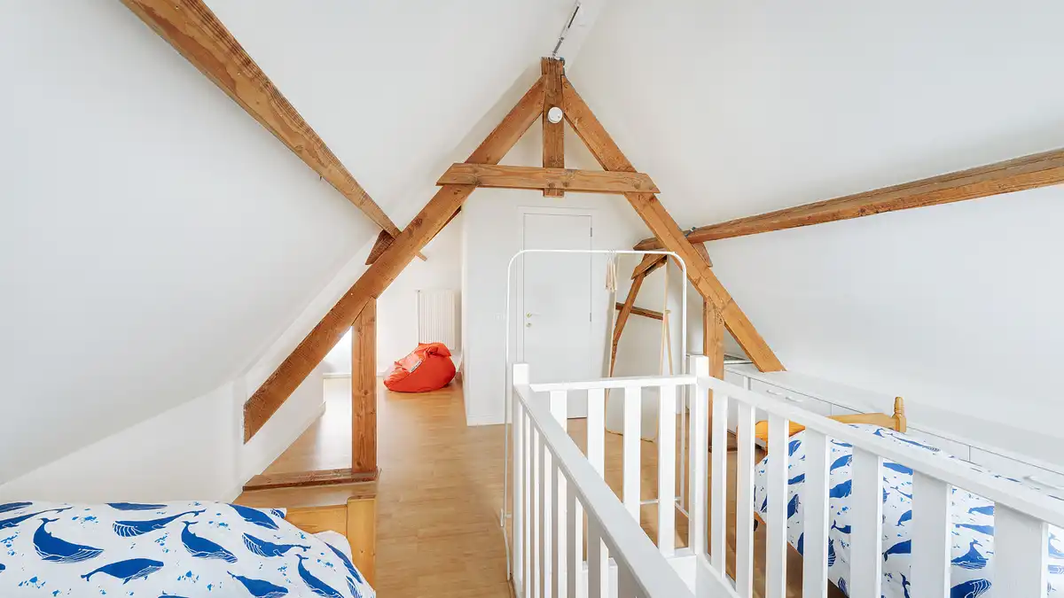 Subliem gerenoveerde koppelvilla op 150m van het strand te koop! foto 46