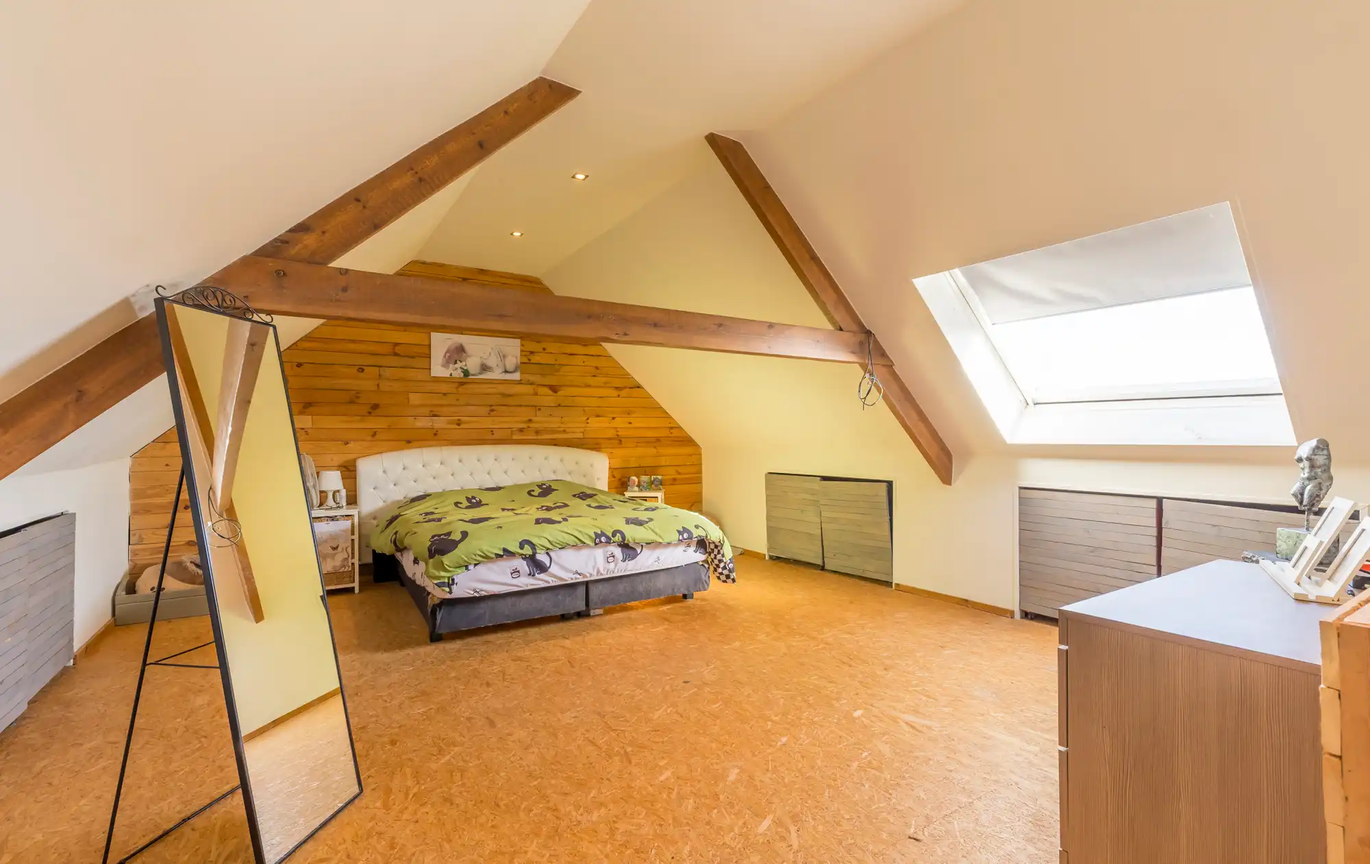 TE KOOP: 4-slaapkamerwoning op zeer gunstige locatie in Gerdingen foto 10