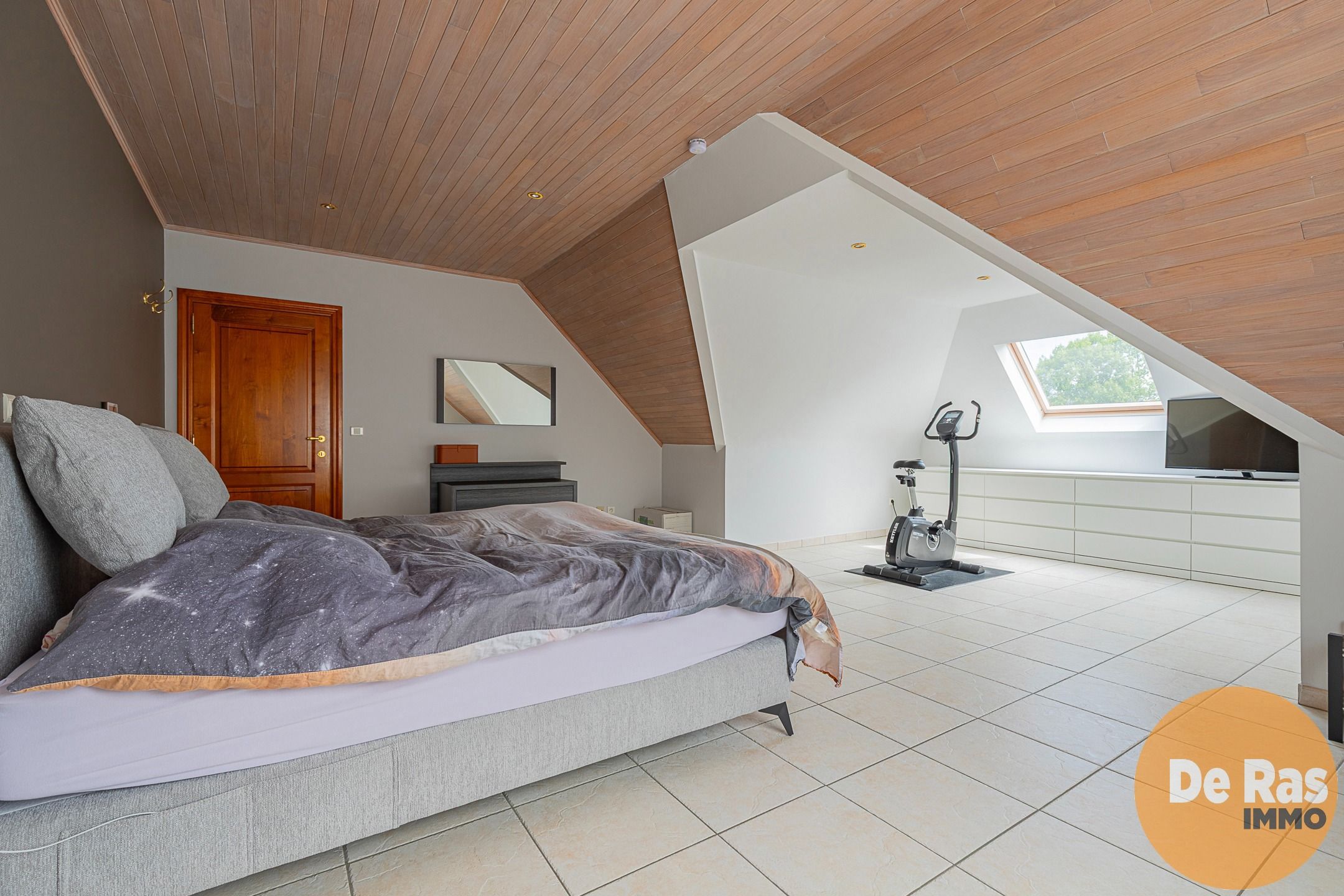ERONDEGEM -  Prachtige villa in rustige straat nabij E40  foto 19