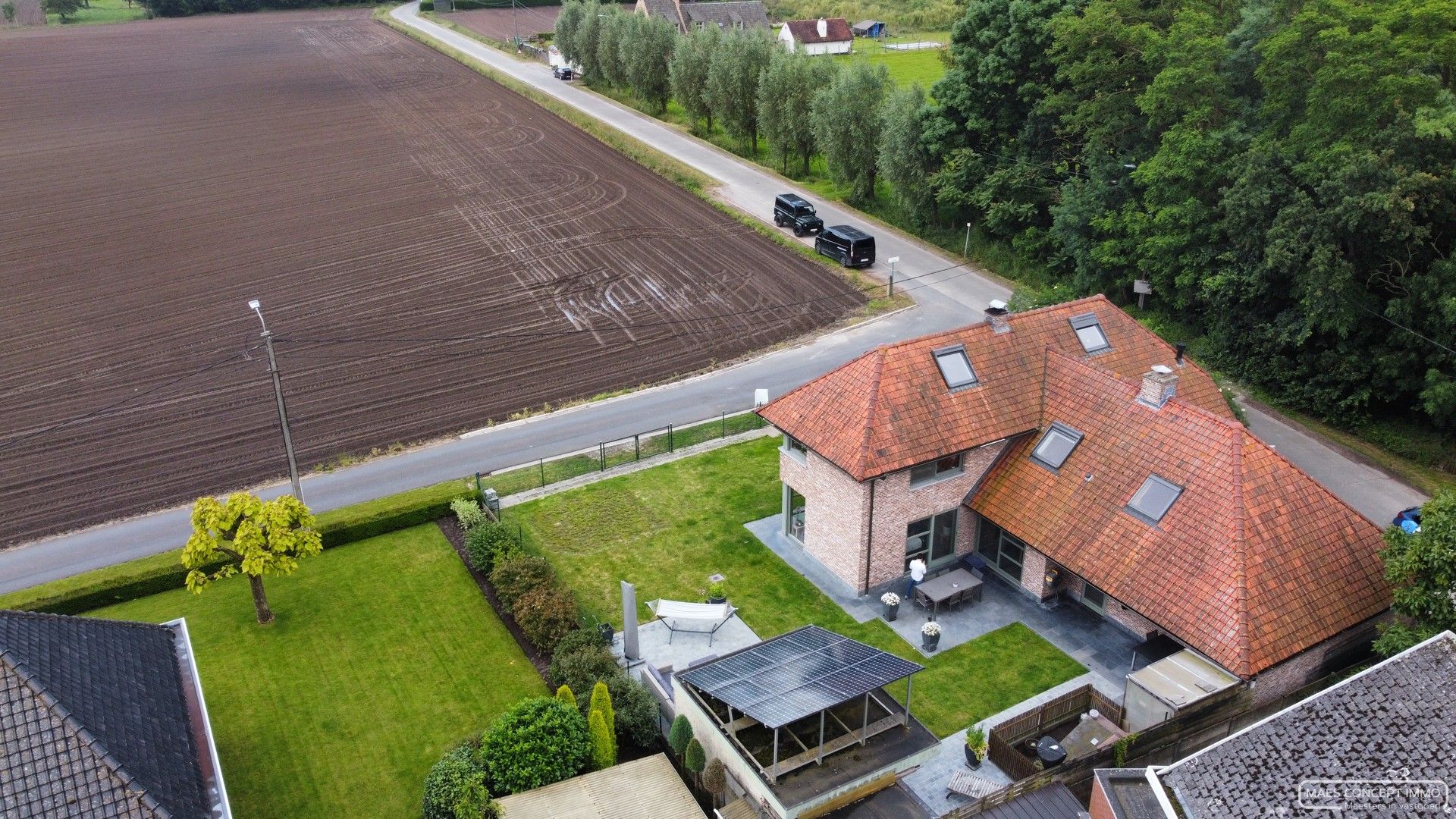 Landelijke villa met 3 slaapkamers te koop in Anzegem foto 3