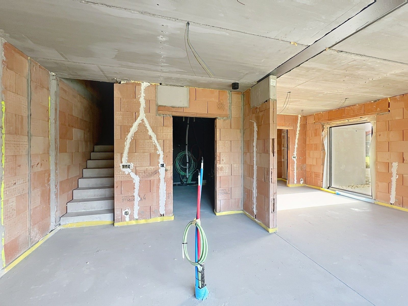 Nieuwbouw WONING met LOODS (200m²) - dé perfecte woon-werkcombinatie ! foto 12