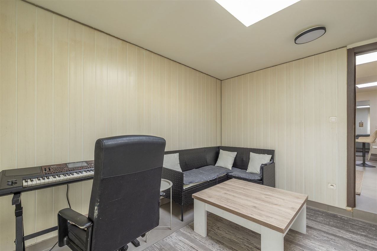 Rustig gelegen, 3 slpkmrs (4e mogelijk), met stadstuin foto 8