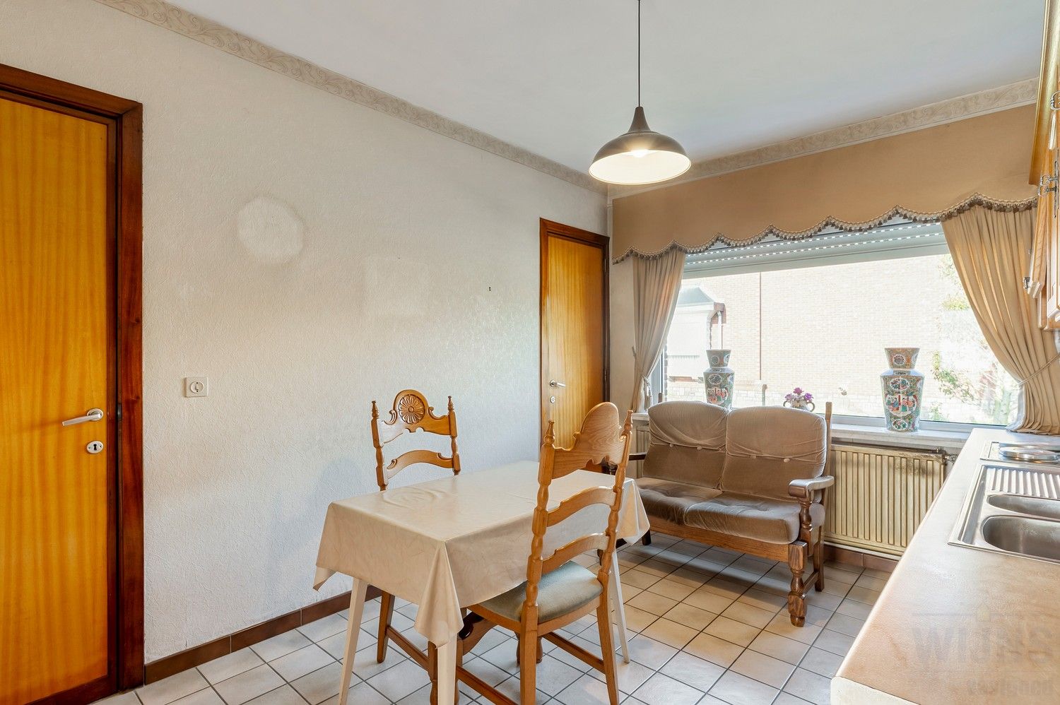 Charmante woning op 675 m². foto 12
