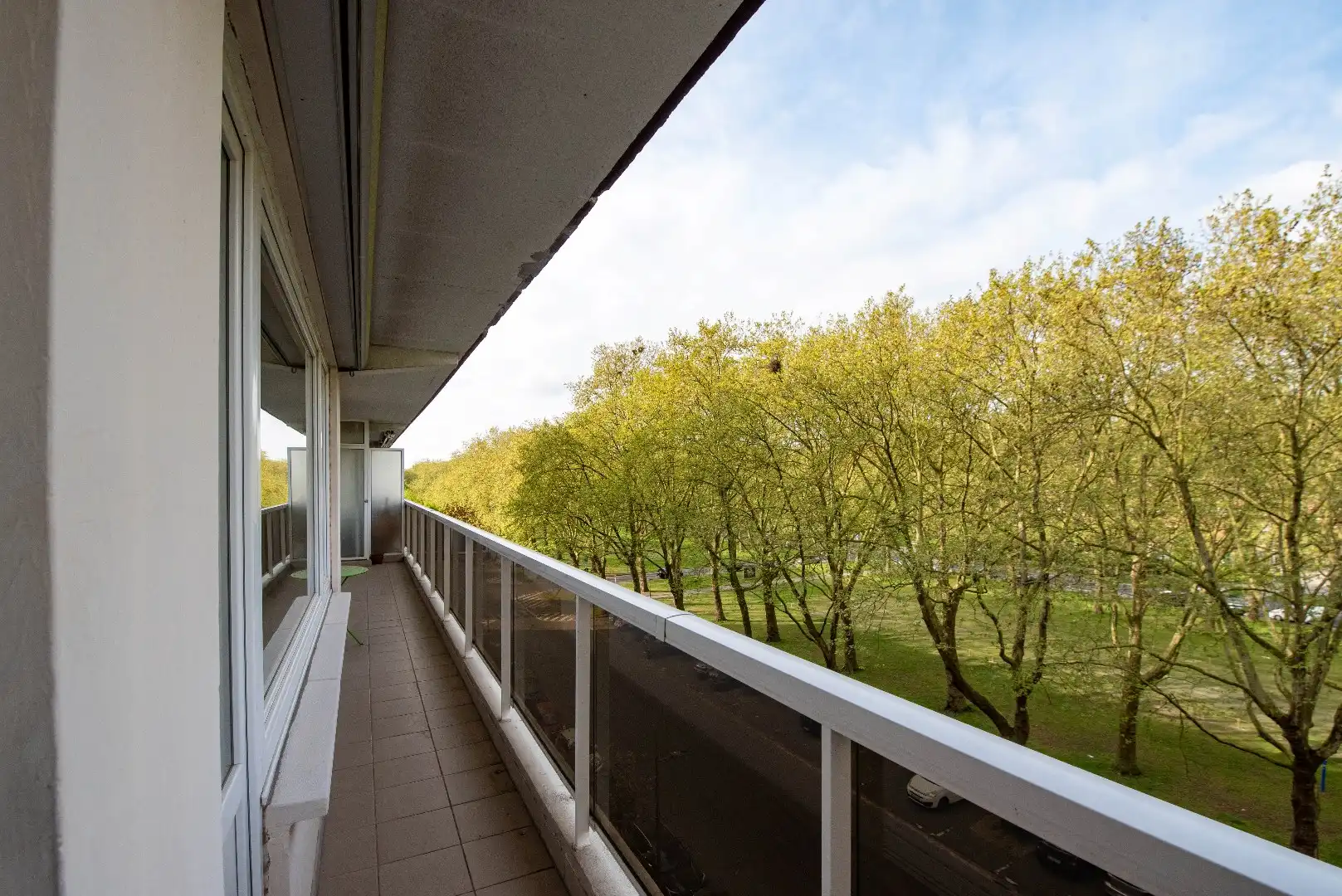 2 slaapkamerappartement met ruim terras foto 5