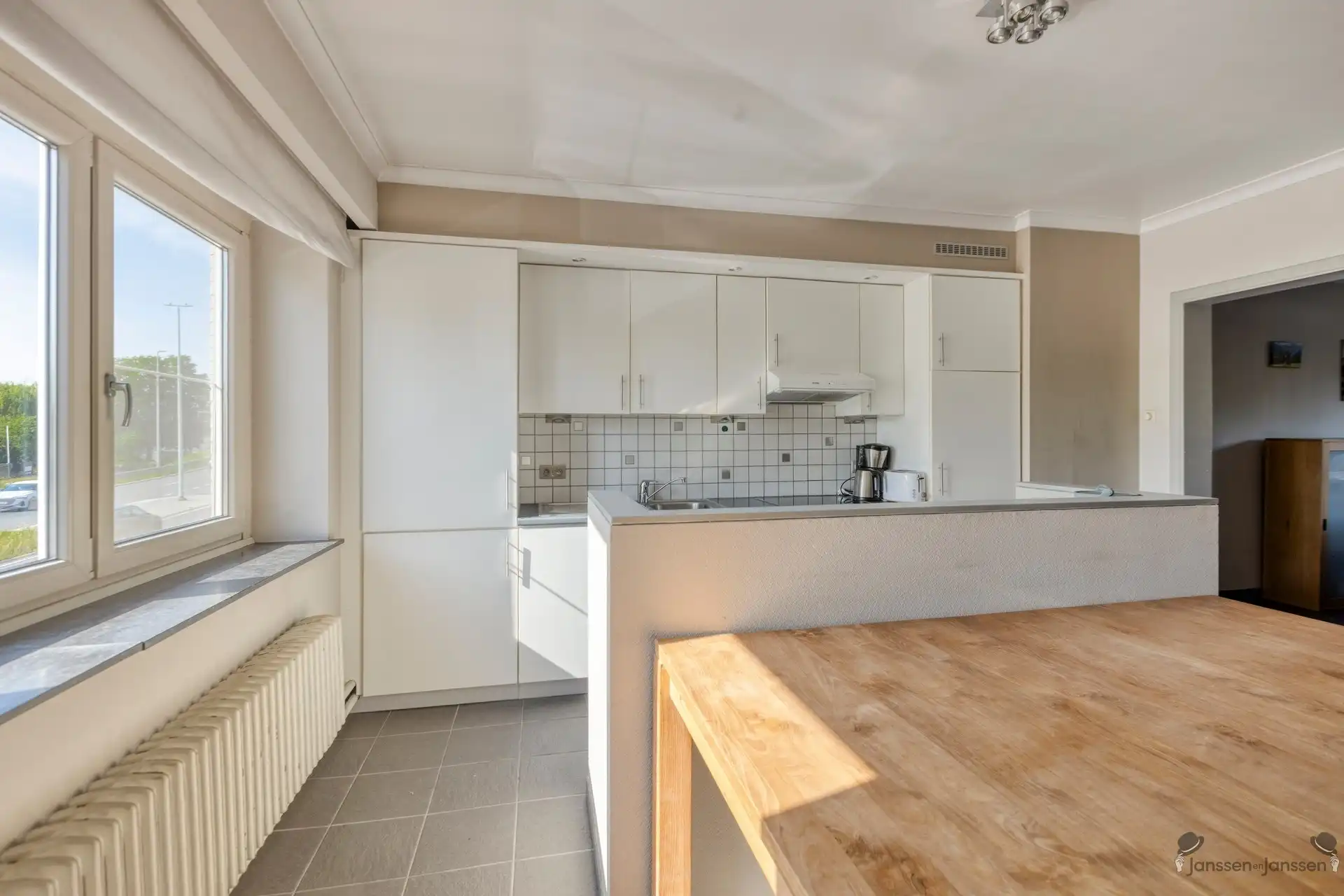 Commercieel handelspand op toplocatie in Hasselt foto 15