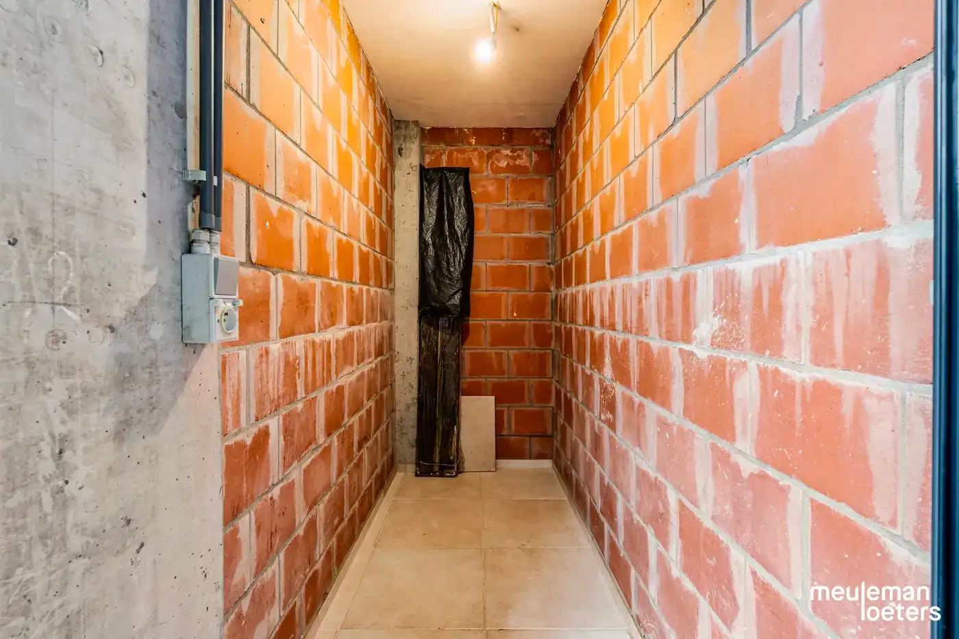 Lichtrijk en eigentijds penthouse met drie slaapkamers, twee terrassen en overdekte parkeerplaats foto 19