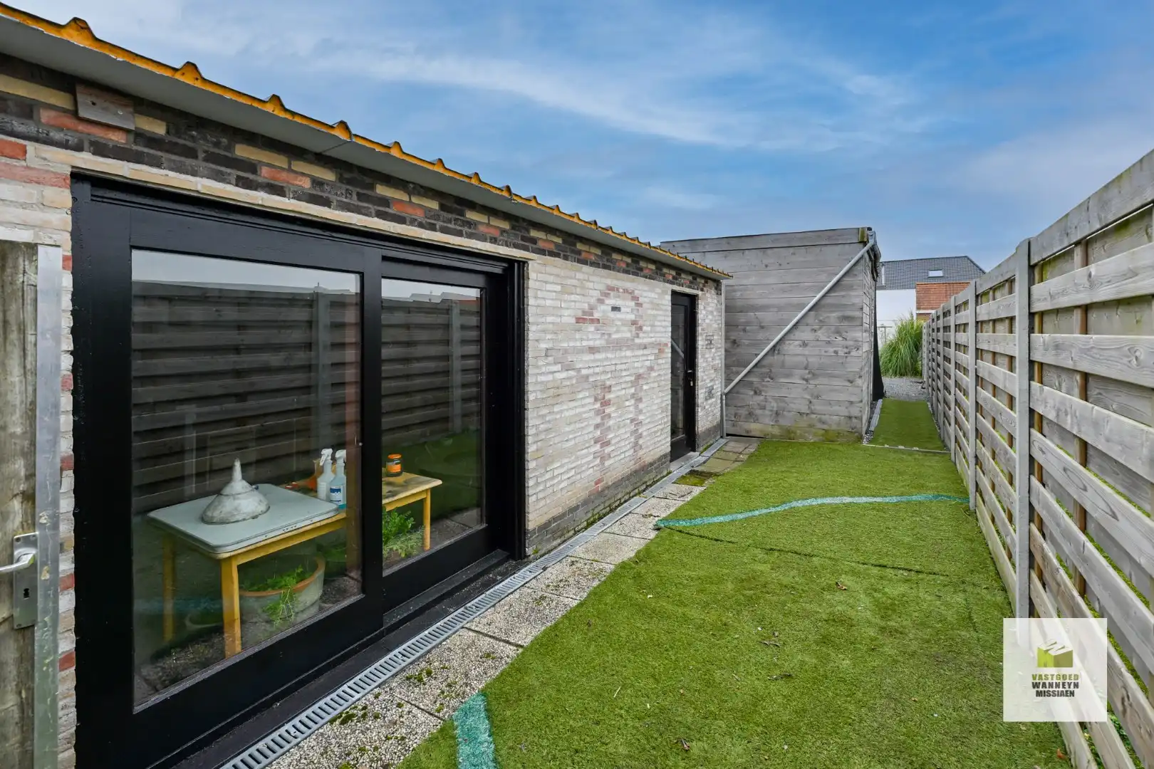 Rustig gelegen halfopen bebouwing, 594 m² opp met 3 slaapkamers foto 27