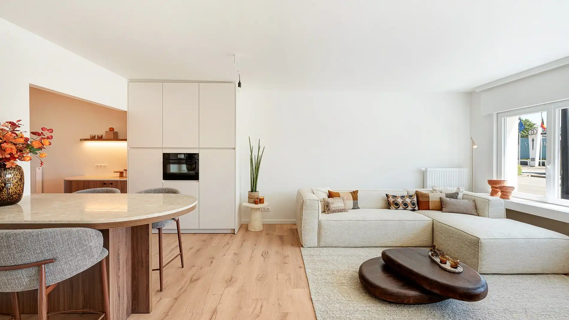 Compleet gerenoveerd appartement in het centrum van Heist-aan-Zee foto 3