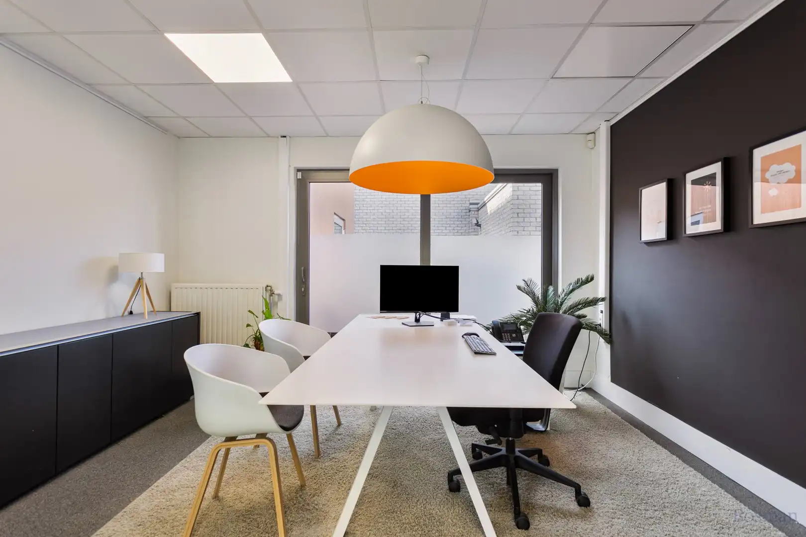 Handelspand te koop in het centrum van Tessenderlo foto 4