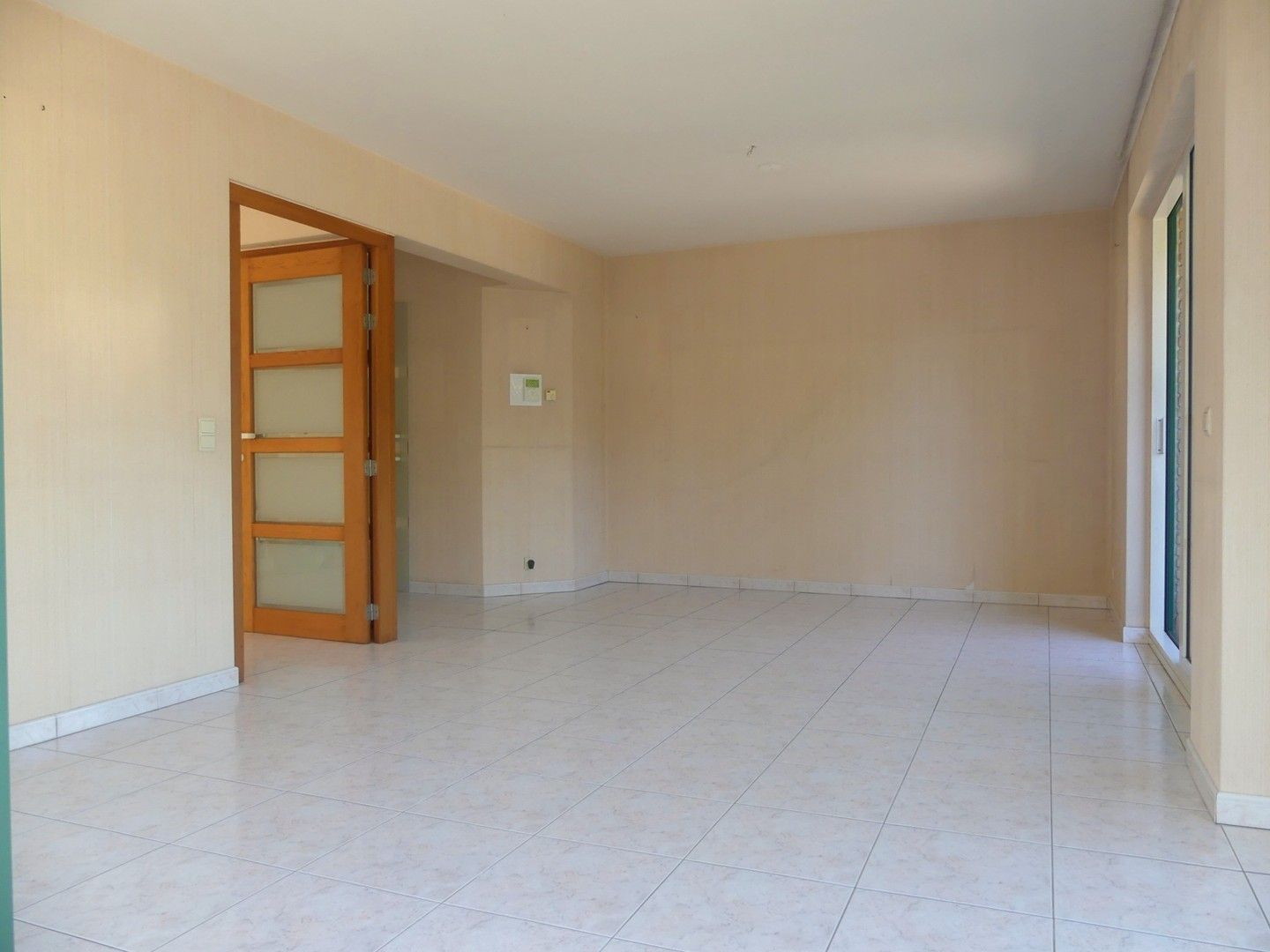 Gezellig appartement met 2 slaapkamers, 2 terrassen en private autostandplaats foto 4