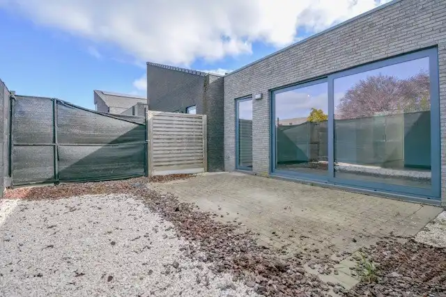 Gelijkvloerse woning in centrum Westrozebeke - ideaal als investering of voor eigen bewoning foto 5