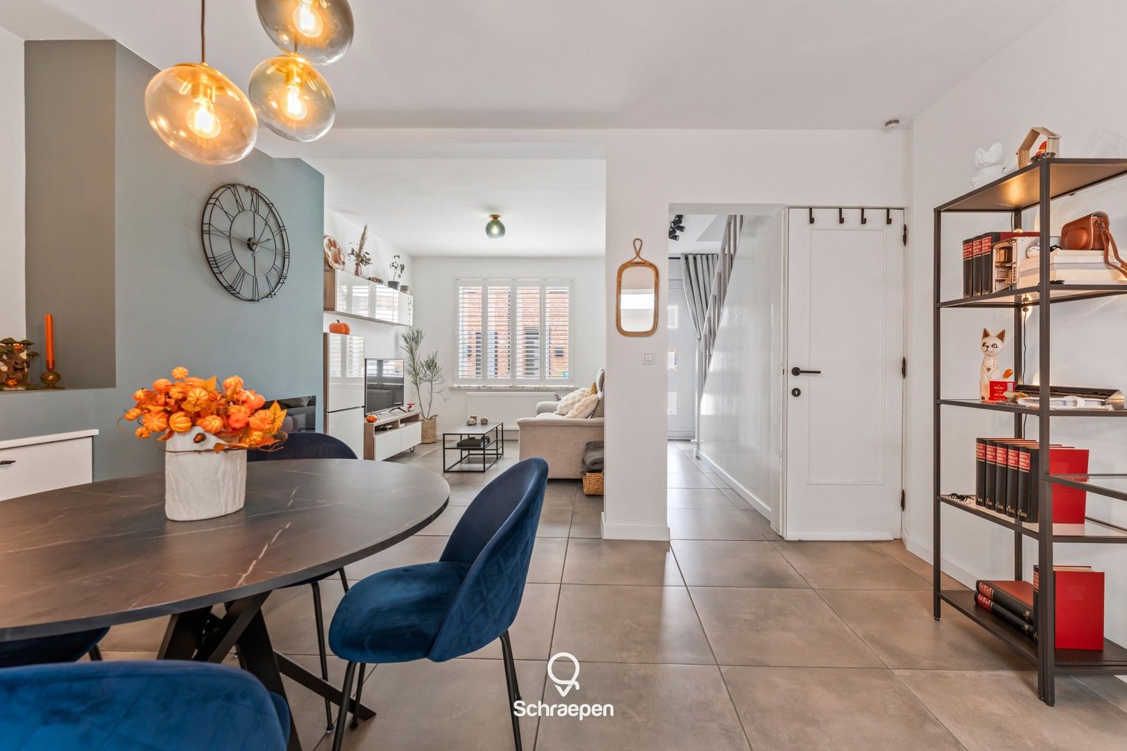 Charmante rijwoning met 2 slpks én stadstuintje nabij Genk-Centrum! foto 12