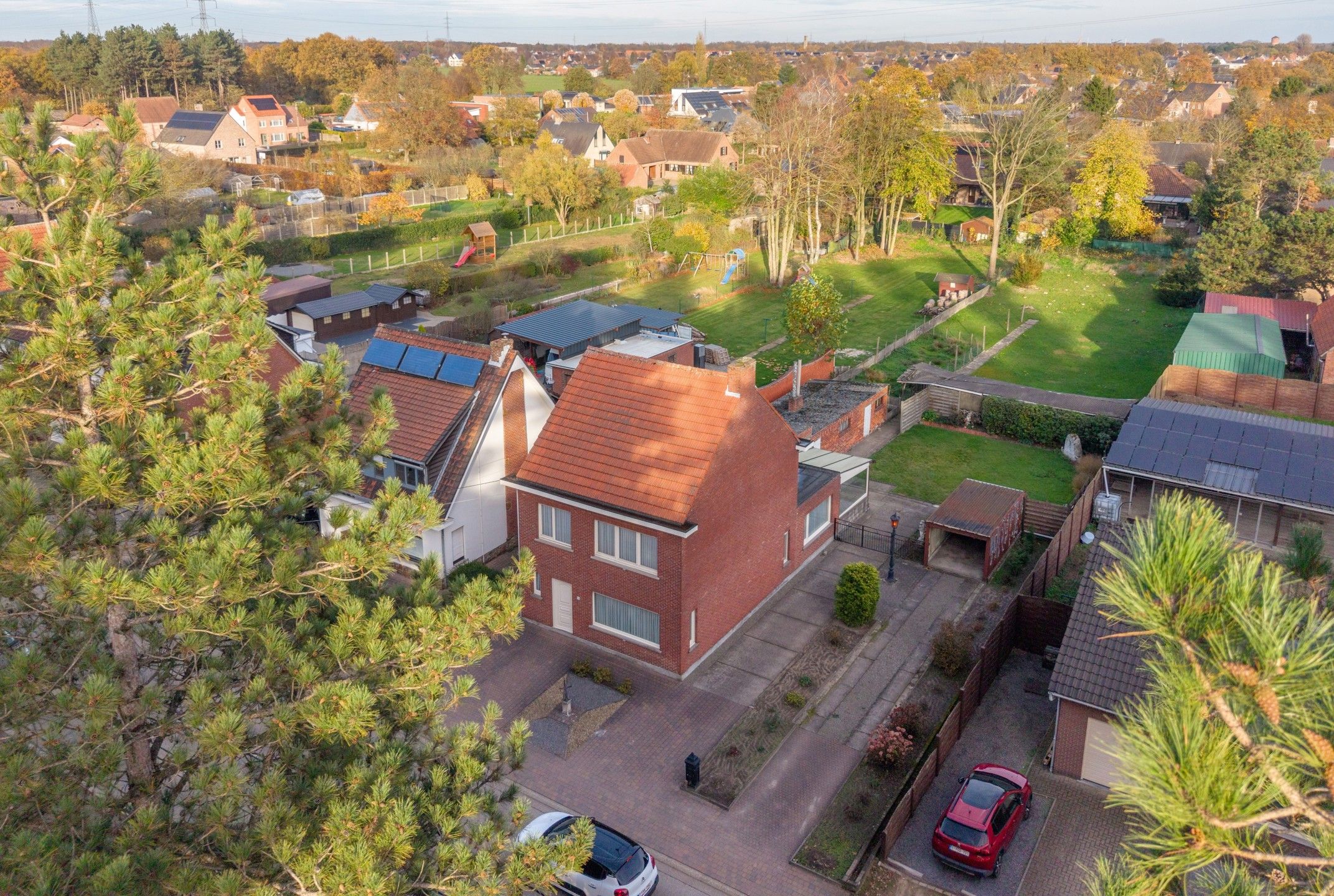 Te renoveren woning met 3 slpk's op ruim perceel te Beerse foto 35