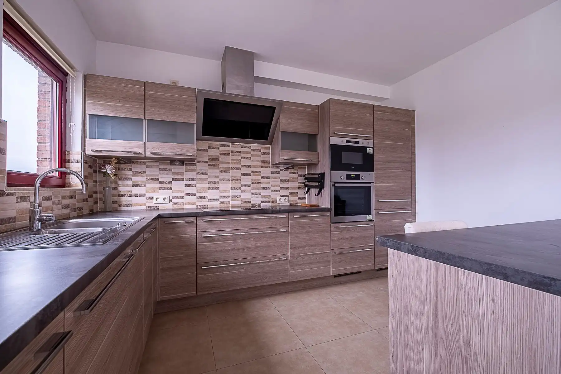 Appartement te huur Leugstraat 48 - - 2630 Aartselaar