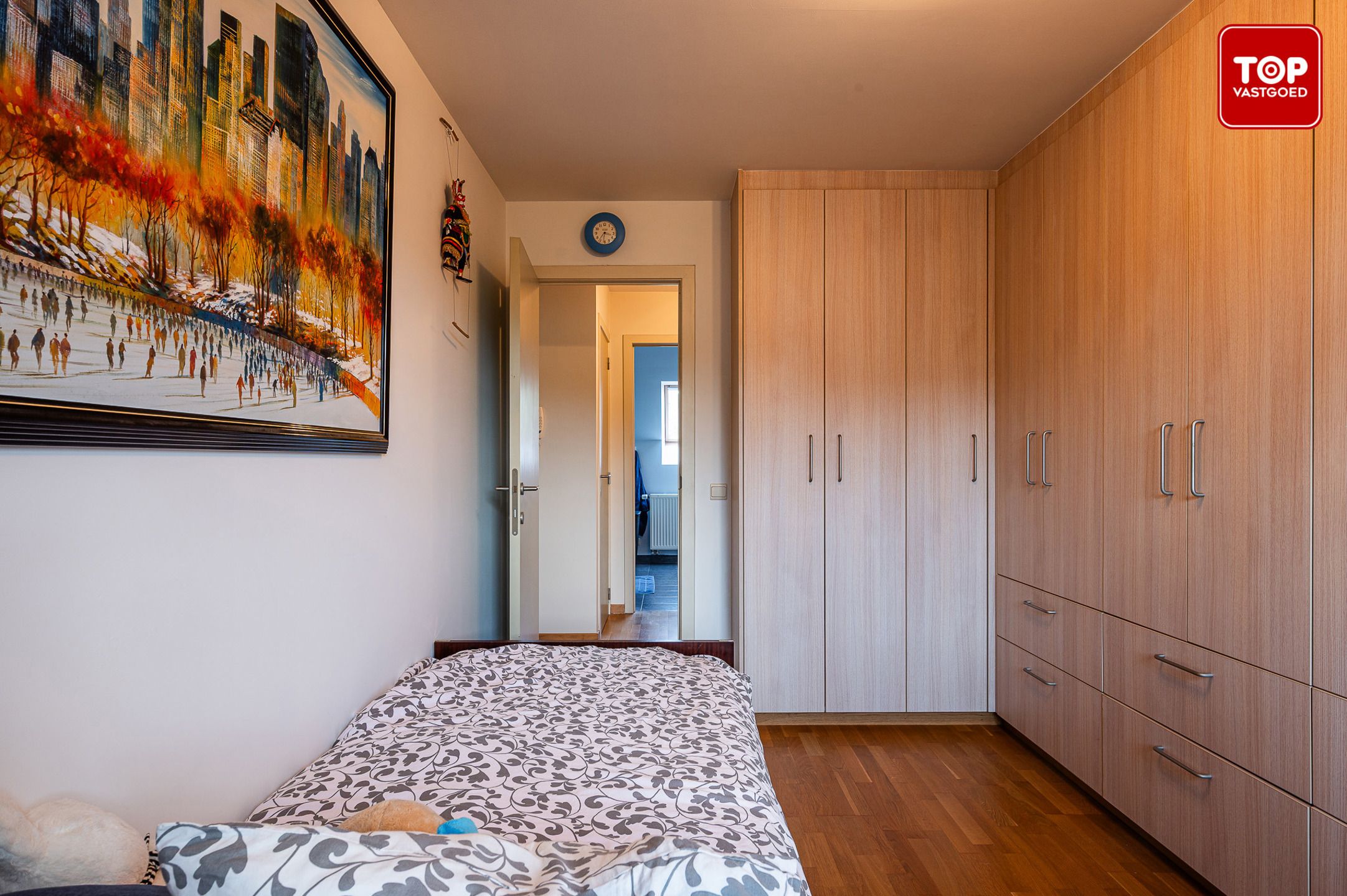 Instapklare woning in rustige straat met 3 slaapkamers, tuin en garage.  foto 16