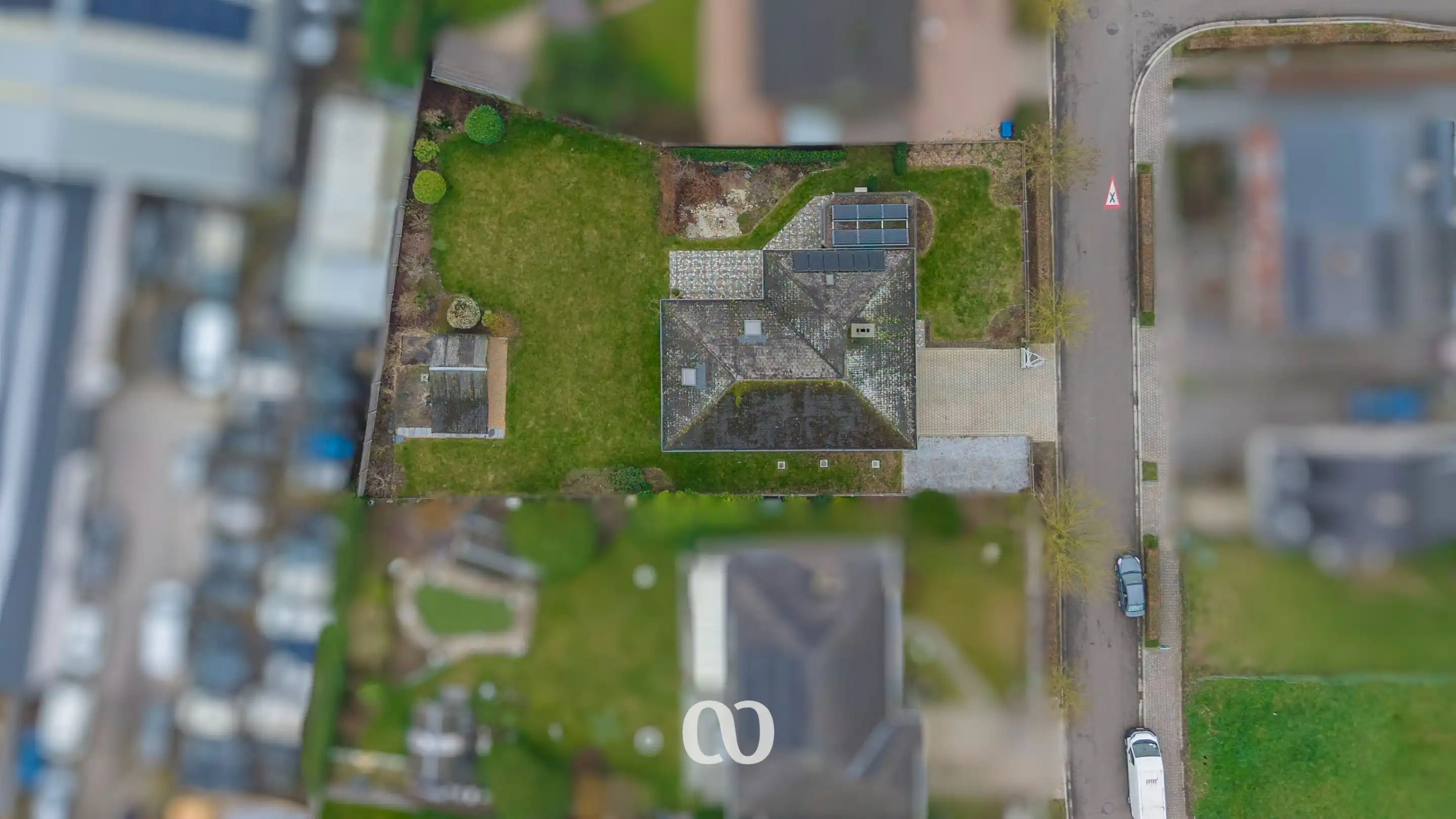 Zeer ruime woning met uitbreidingsmogelijkheden in rustige woonwijk te Kruisem foto 18