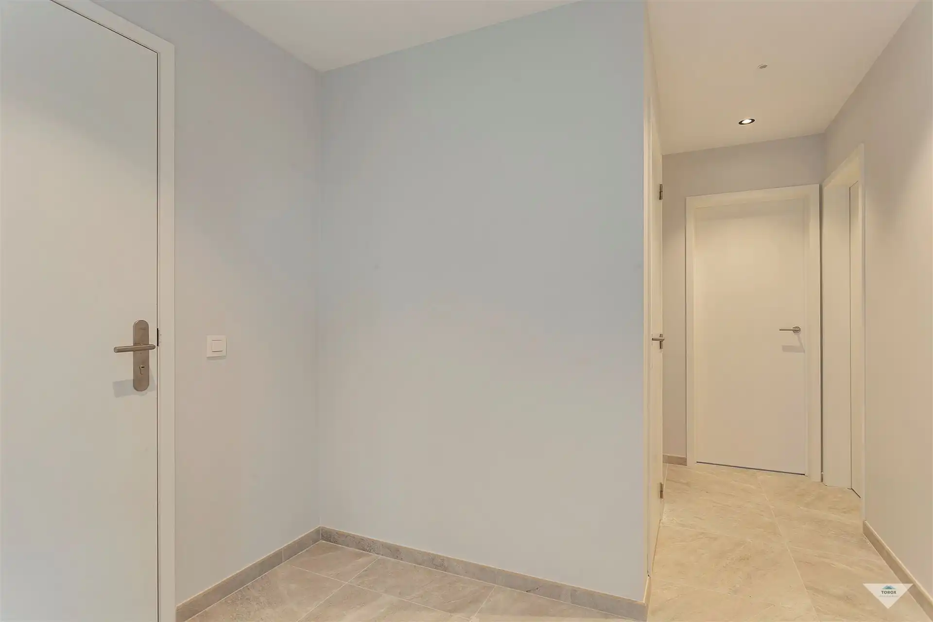 Nieuwbouw appartement met autostaanplaats foto 2